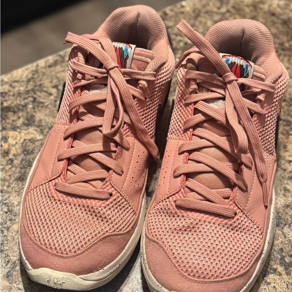 Men’s Basketball Shoes